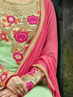 Green Georgette, Chiffon Embroidered, Lace Border Anarkali Suits