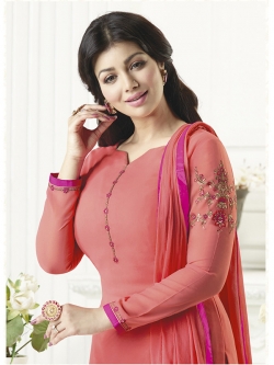 Light Pink Georgette Thread Embroidery Chudidhar Suits