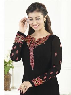 Black Georgette Thread Embroidery Chudidhar Suits
