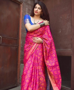 Pink Patola Silk Jacquard Traditional Sarees