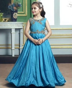 Morpich Paper Butii Silk Zardoshi Work & Ston Work & Paral Work Girls Gown